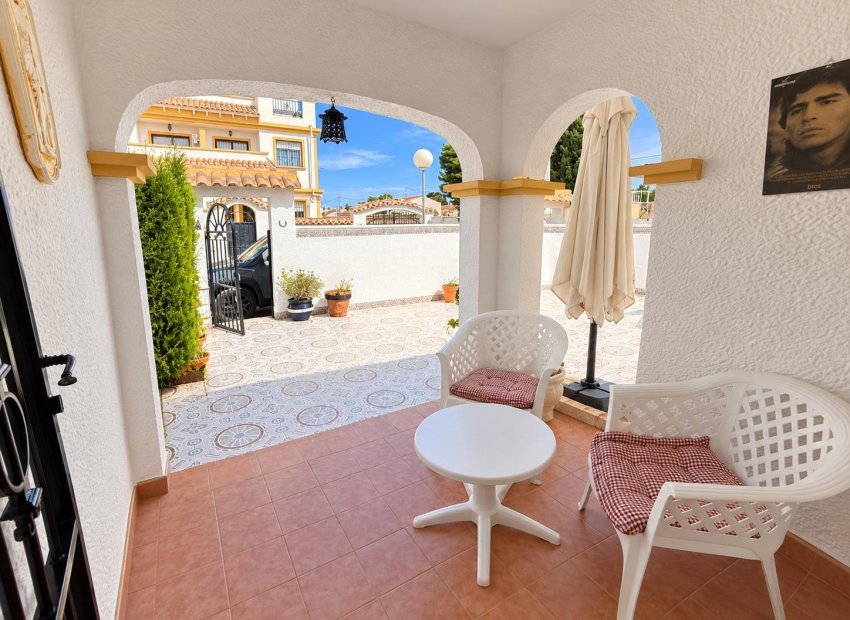 Reventa - Casa adosada - Torrevieja - El Limonar