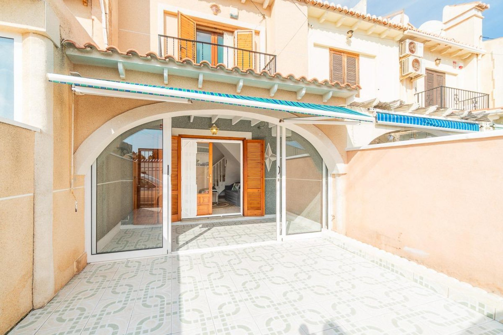 Reventa - Casa adosada - Torrevieja - La Siesta