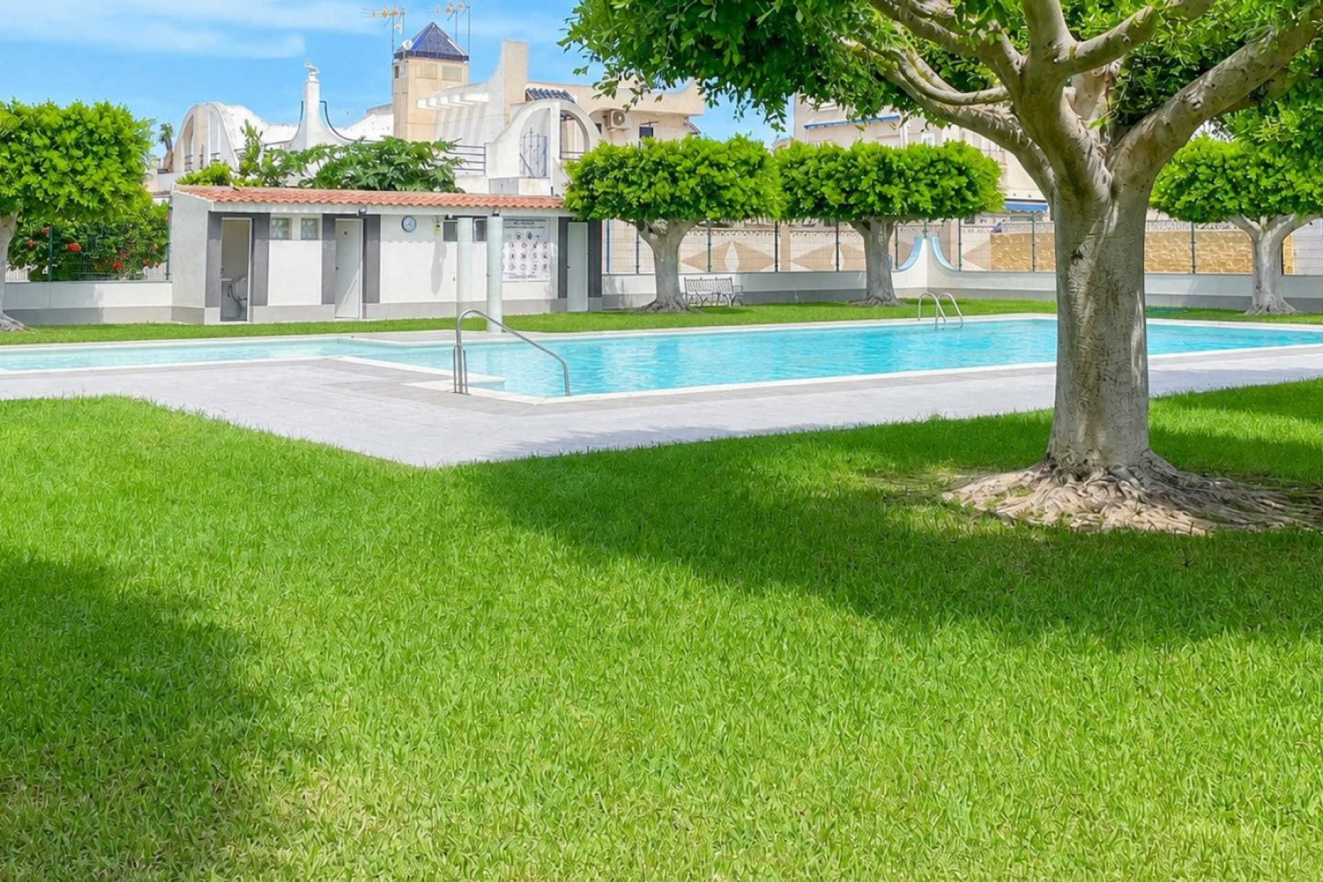 Reventa - Casa adosada - Torrevieja - La Siesta