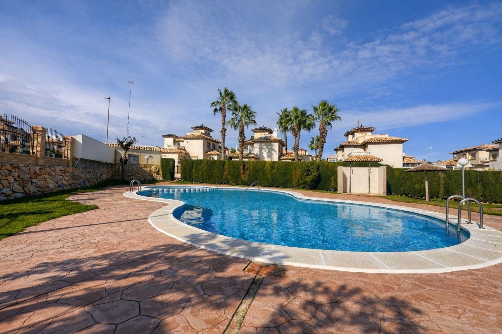 Reventa - Casa adosada - Torrevieja - La Siesta