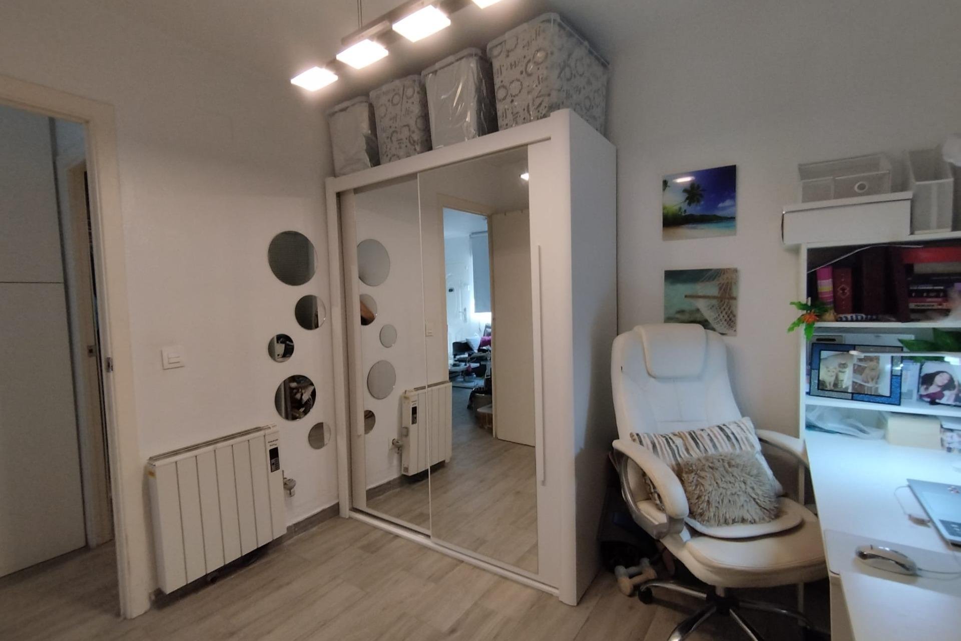 Reventa - Casa adosada - Torrevieja - Los Balcones