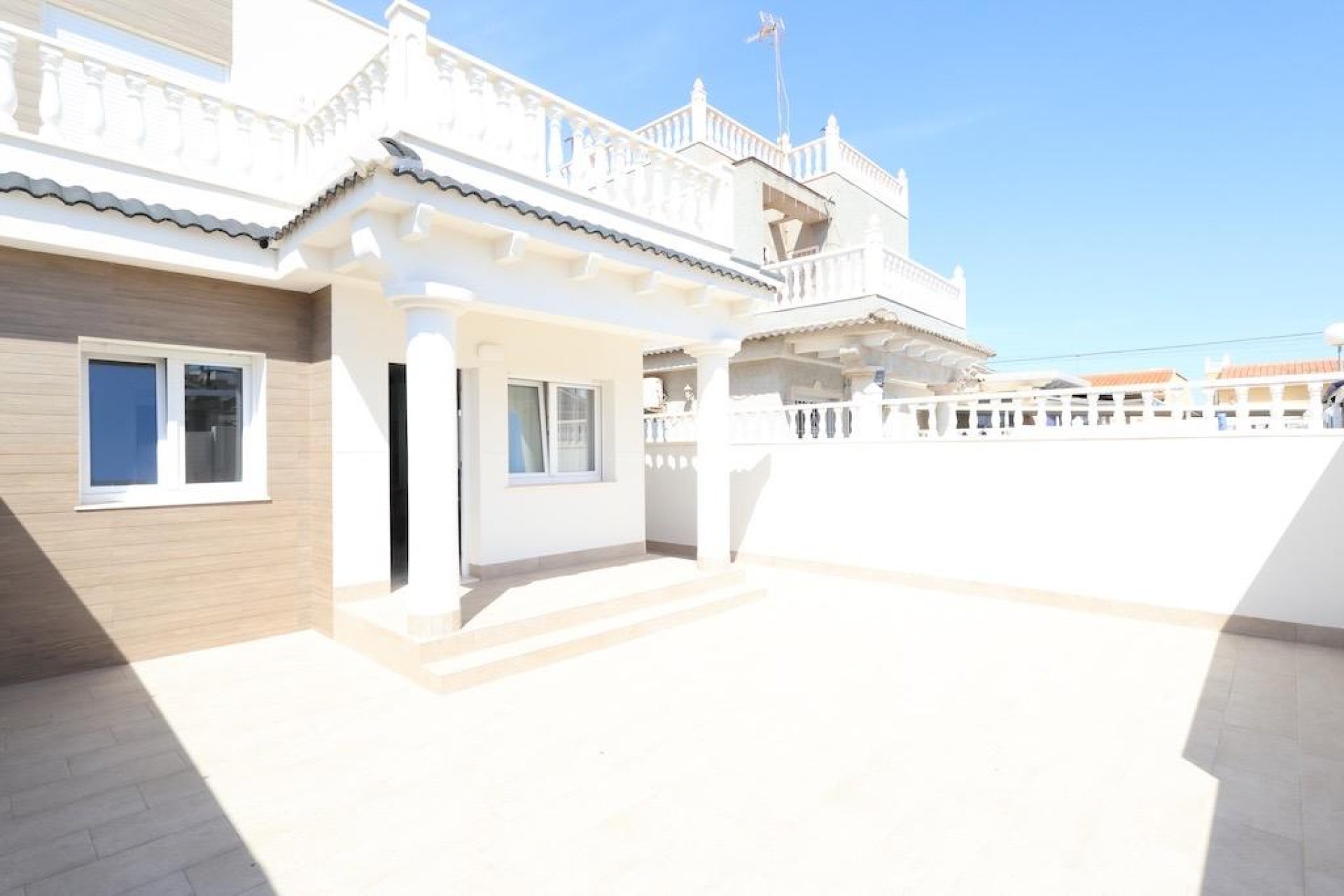 Reventa - Casa adosada - Torrevieja - San luis