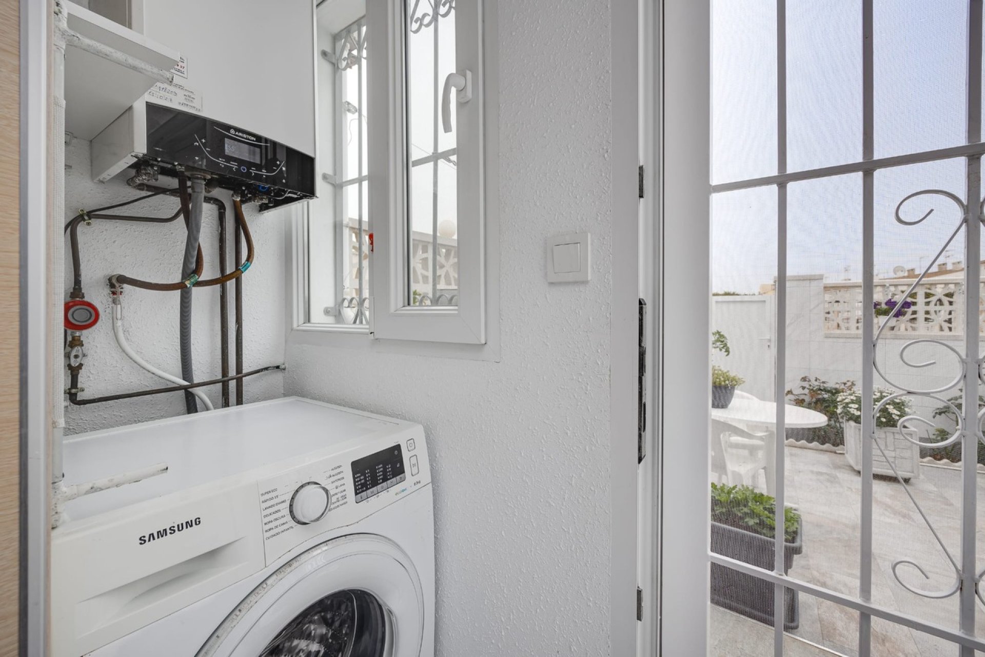 Reventa - Casa adosada - Torrevieja