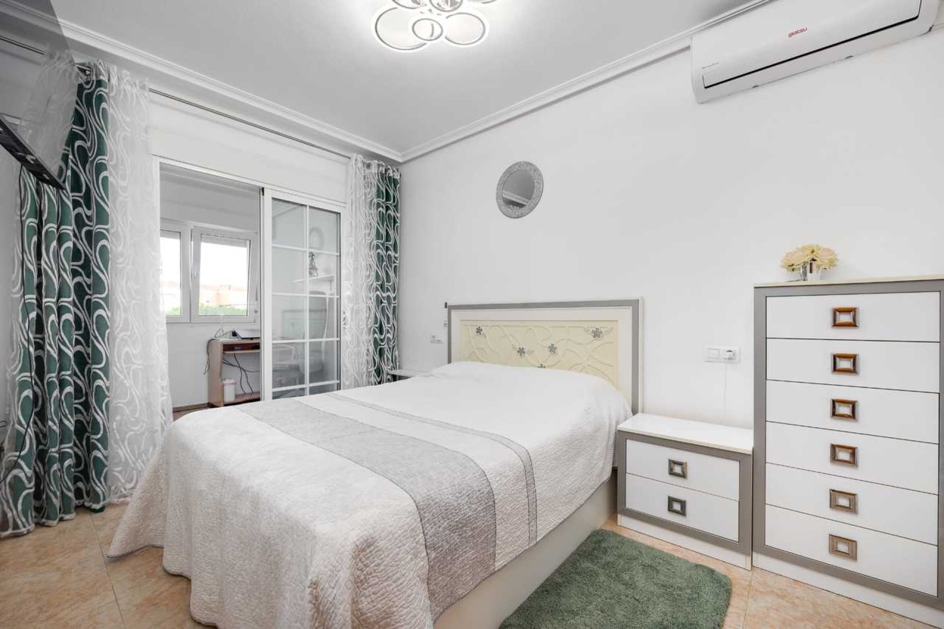 Reventa - Casa adosada - Torrevieja