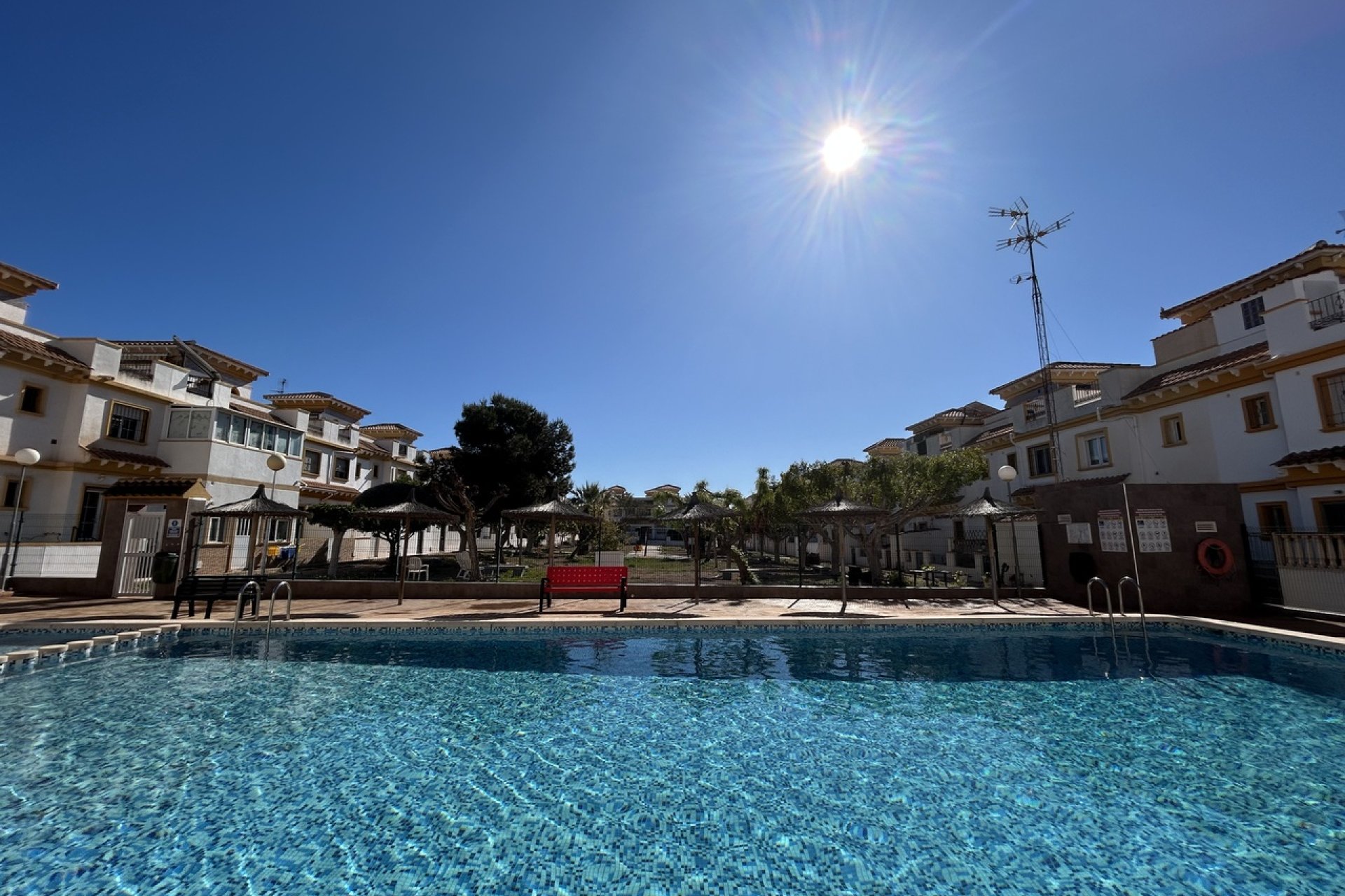 Reventa - Casa adosada - Torrevieja