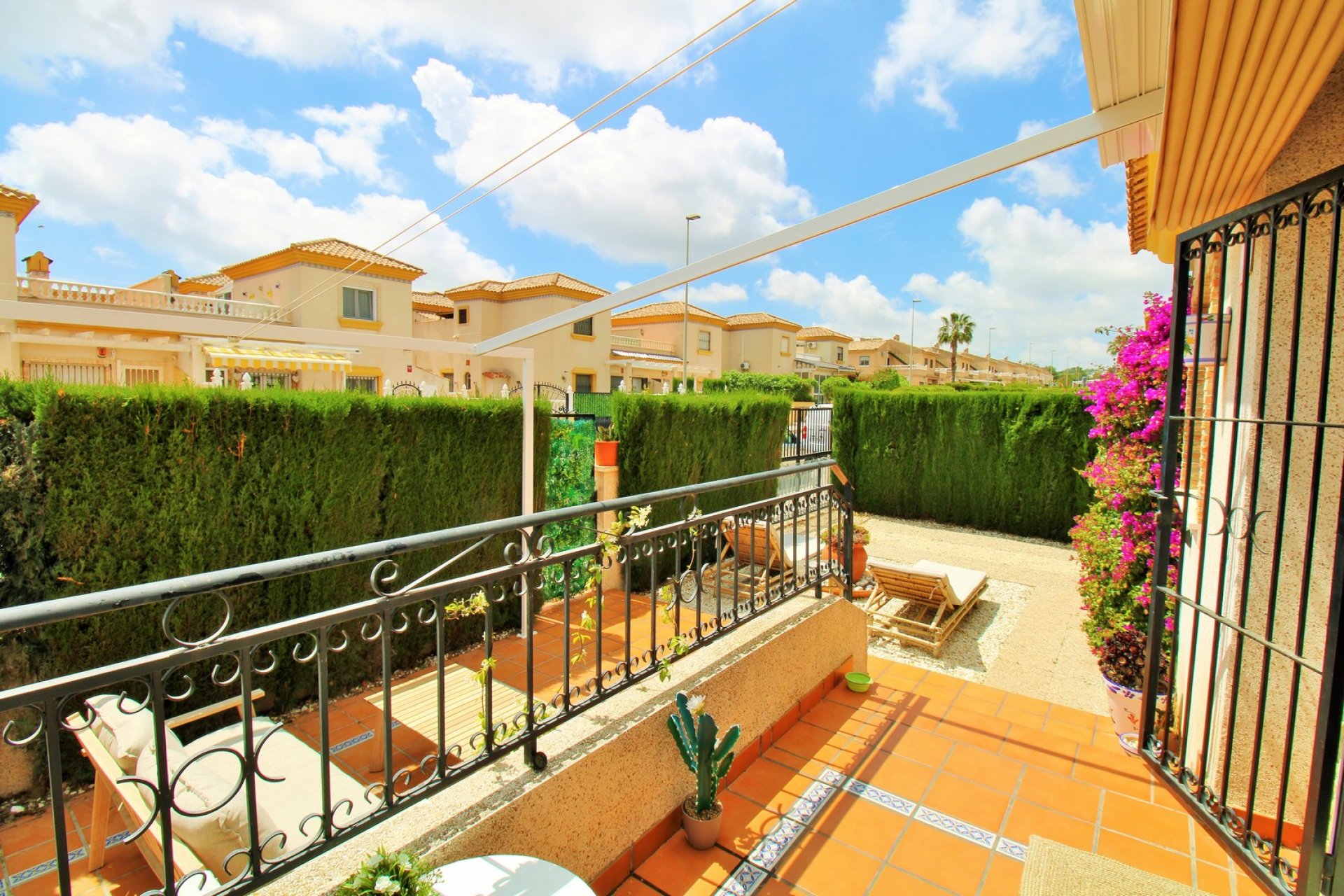 Reventa - Casa adosada - Villamartin - PAU 8