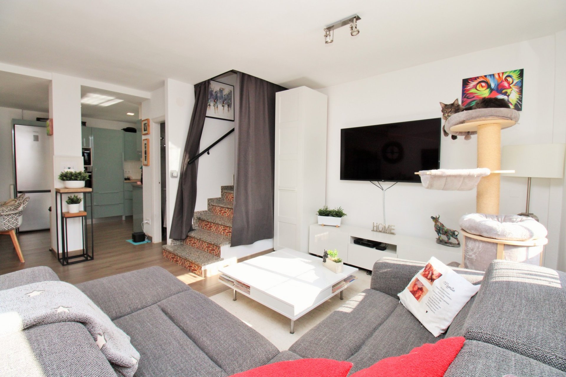 Reventa - Casa adosada - Villamartin - Villamartín