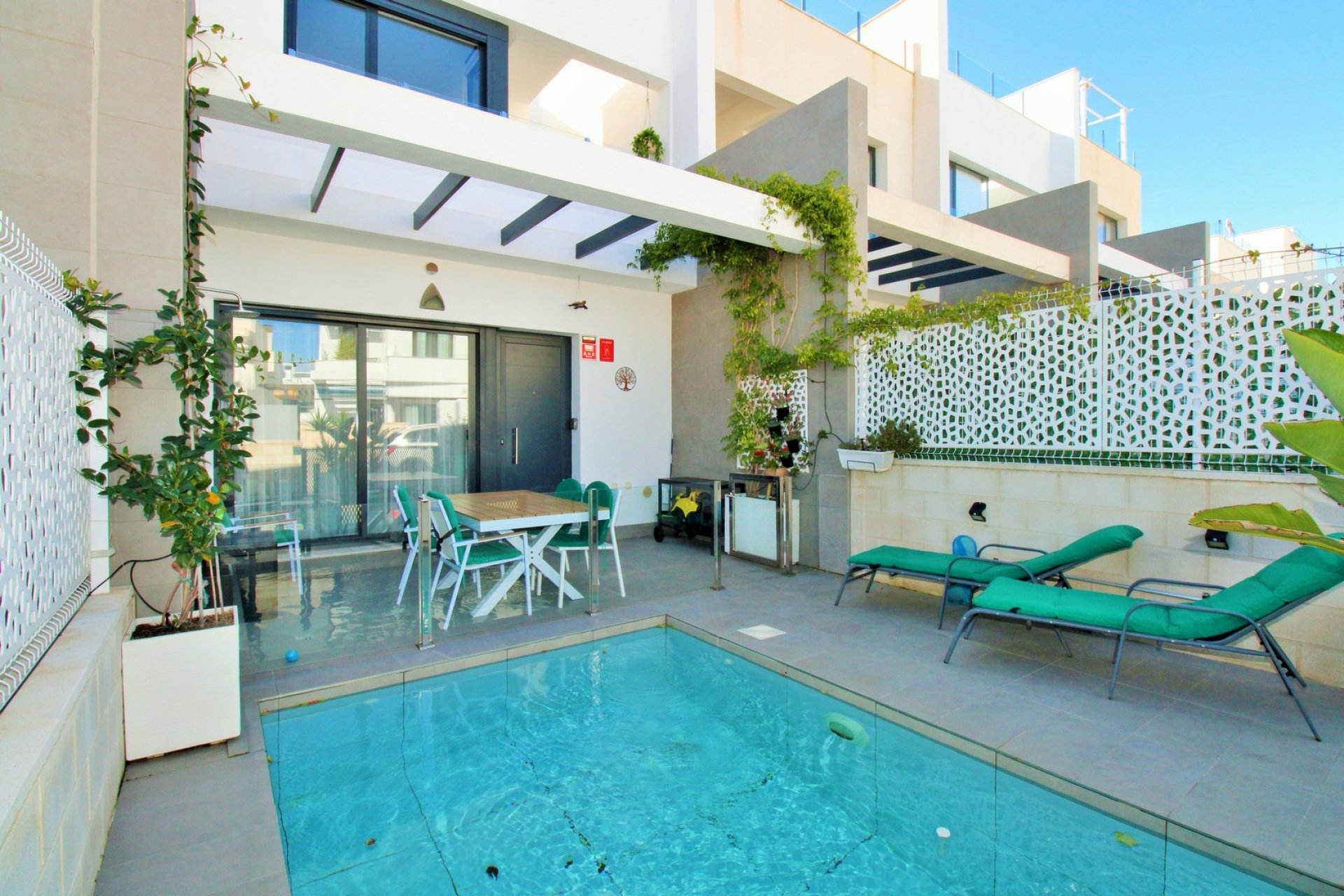 Reventa - Casa adosada - Villamartin - Villamartín