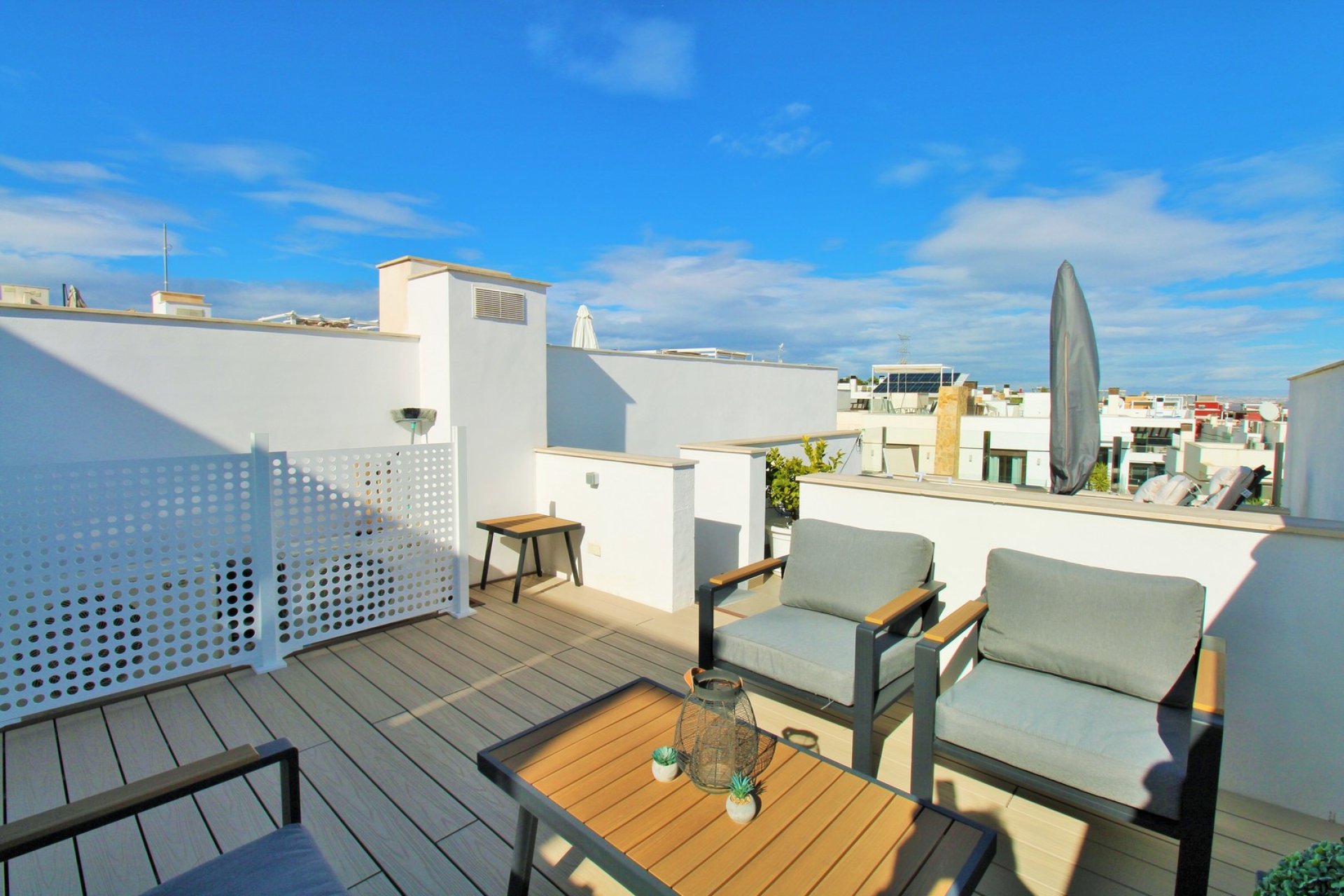 Reventa - Casa adosada - Villamartin - Villamartín