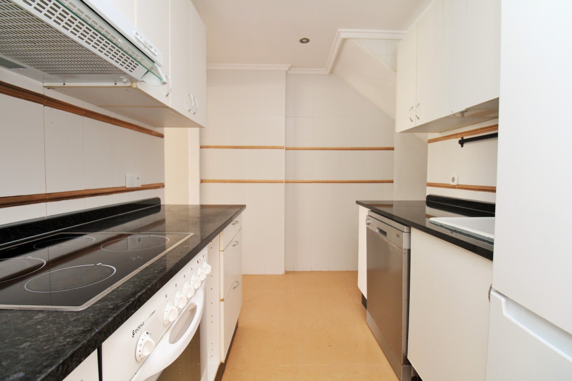 Reventa - Casa adosada - Villamartin - Villamartín