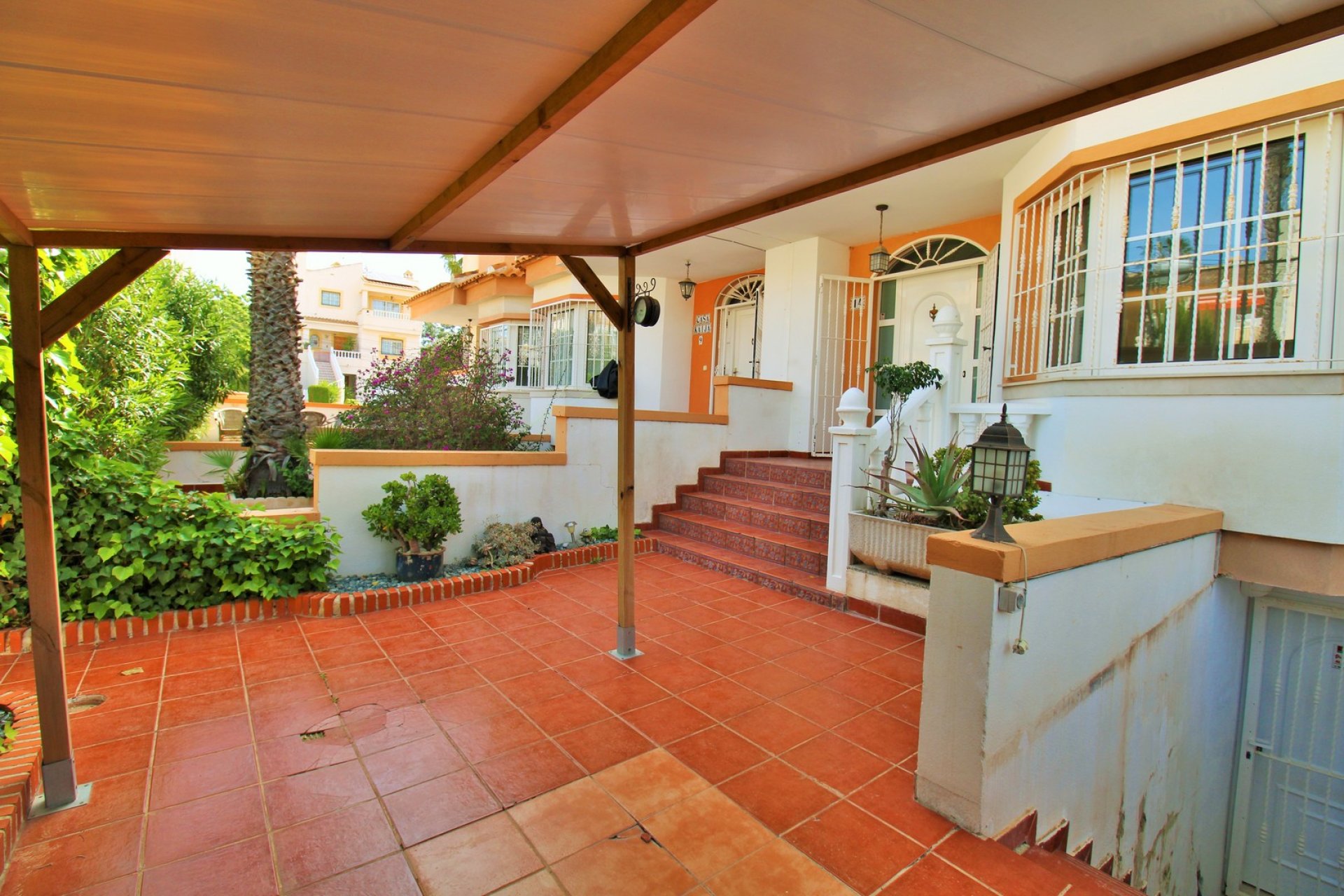 Reventa - Casa adosada - Villamartin - Villamartín