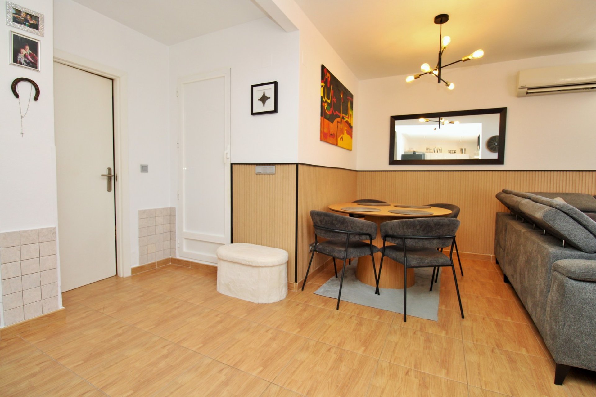 Reventa - Casa adosada - Villamartin - Villamartín