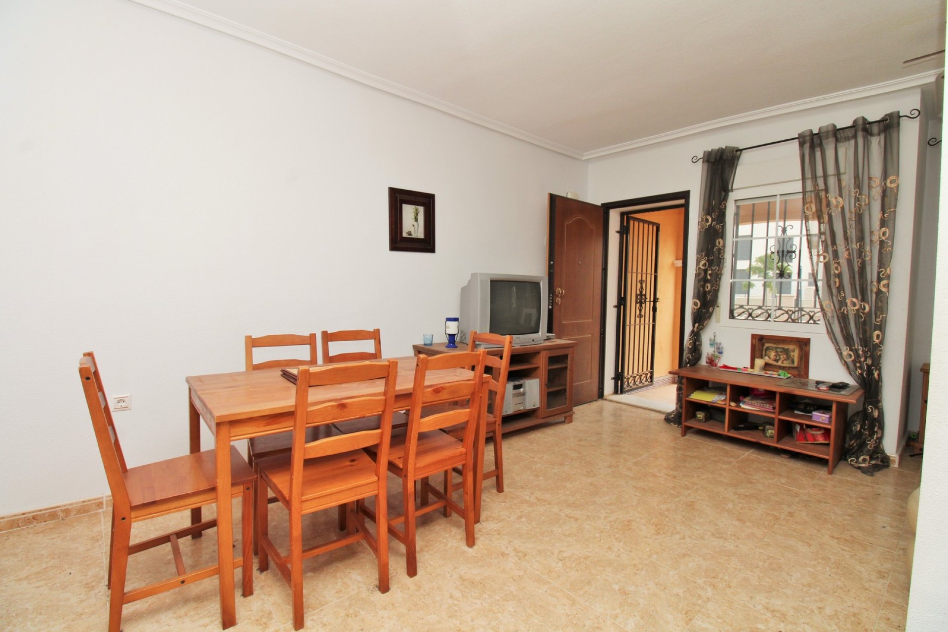 Reventa - Casa adosada - Villamartin - Villamartín