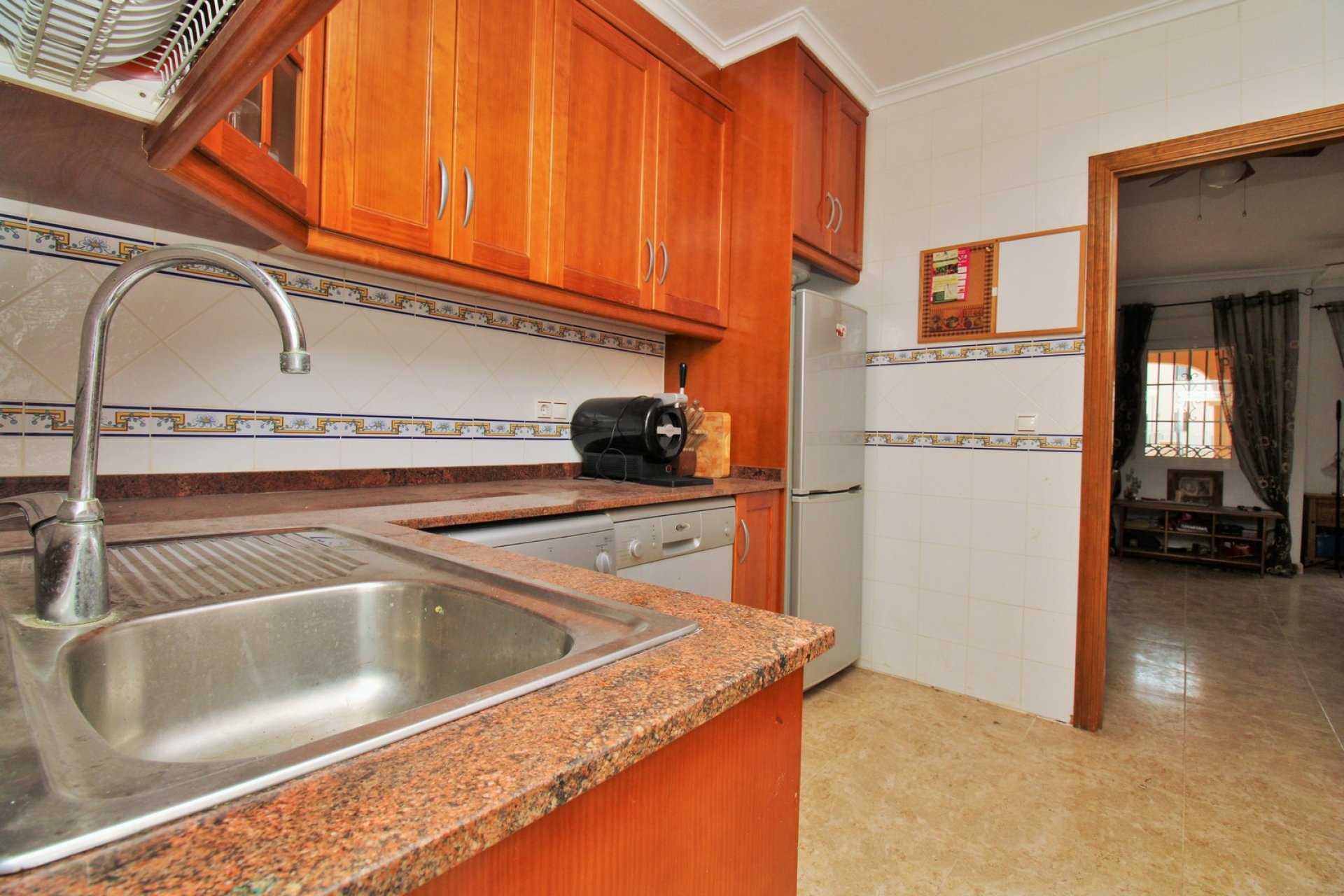 Reventa - Casa adosada - Villamartin - Villamartín