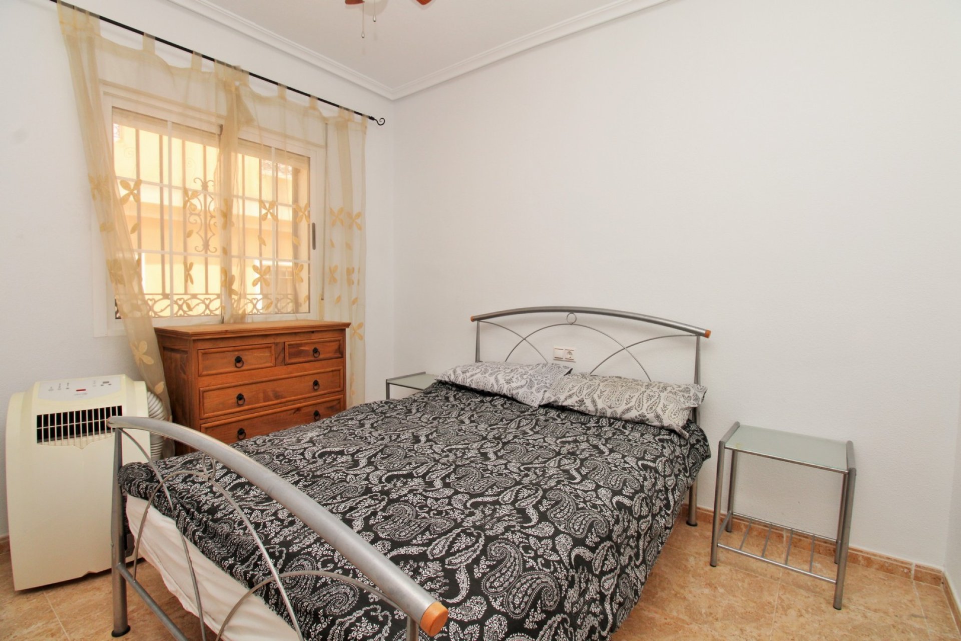 Reventa - Casa adosada - Villamartin - Villamartín
