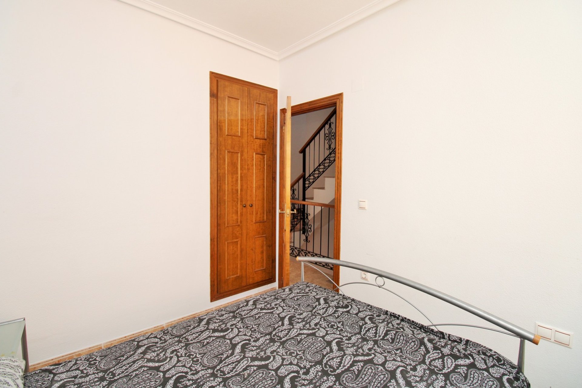 Reventa - Casa adosada - Villamartin - Villamartín