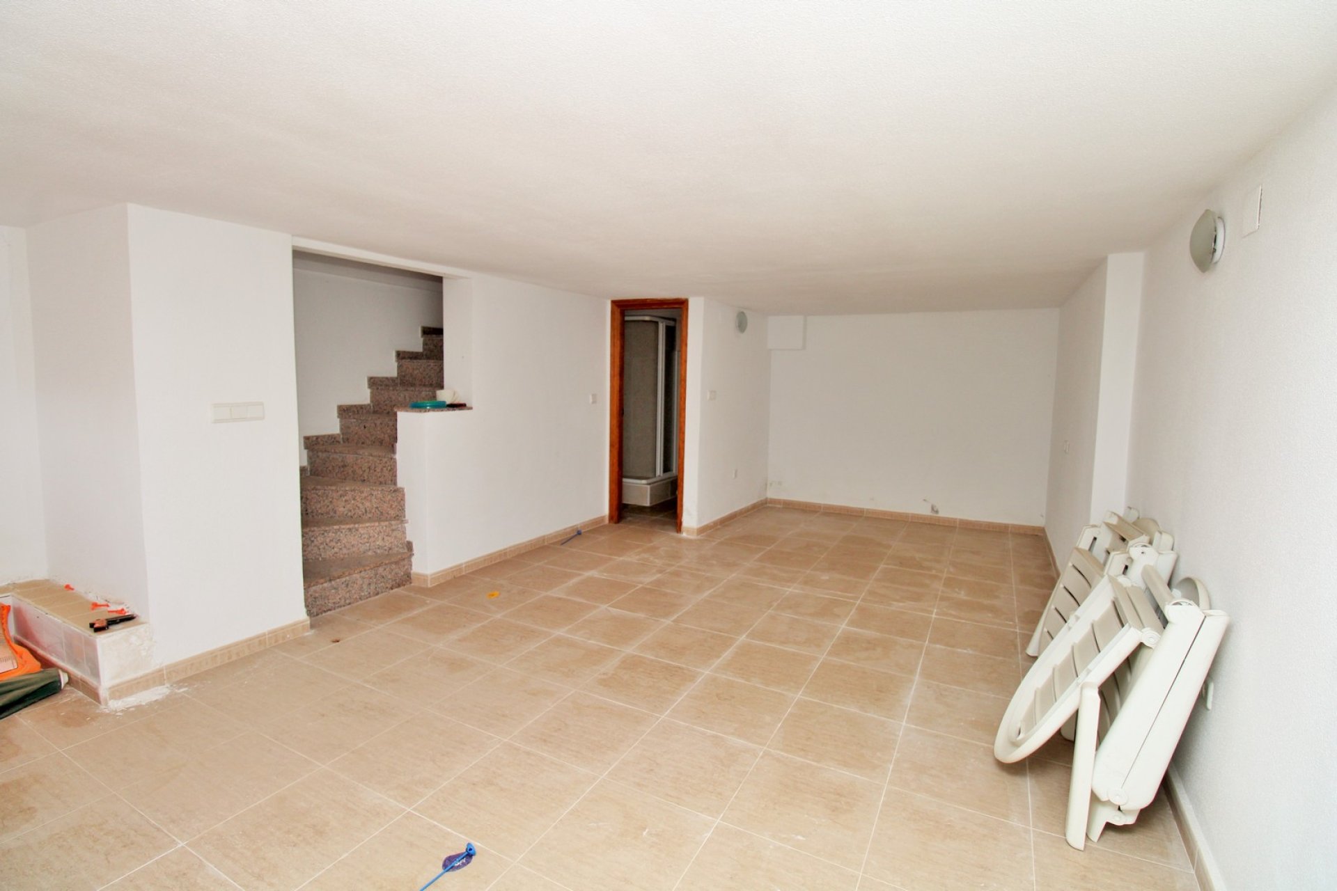 Reventa - Casa adosada - Villamartin - Villamartín
