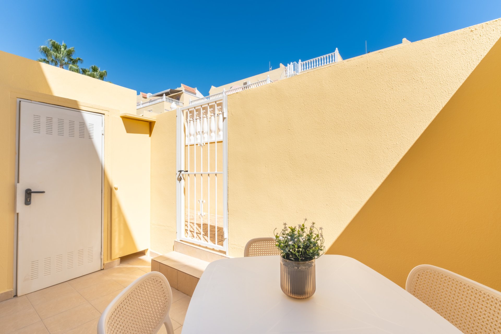 Reventa - Casa adosada - Villamartin - Villamartín