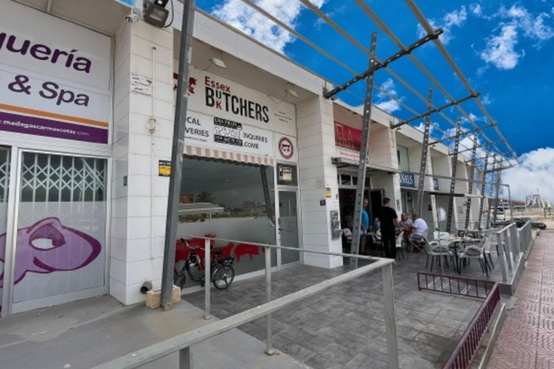 Reventa - Comercial - Ciudad Quesada - Quesada