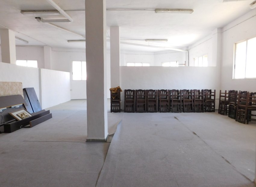 Reventa - Comercial - San Miguel de Salinas