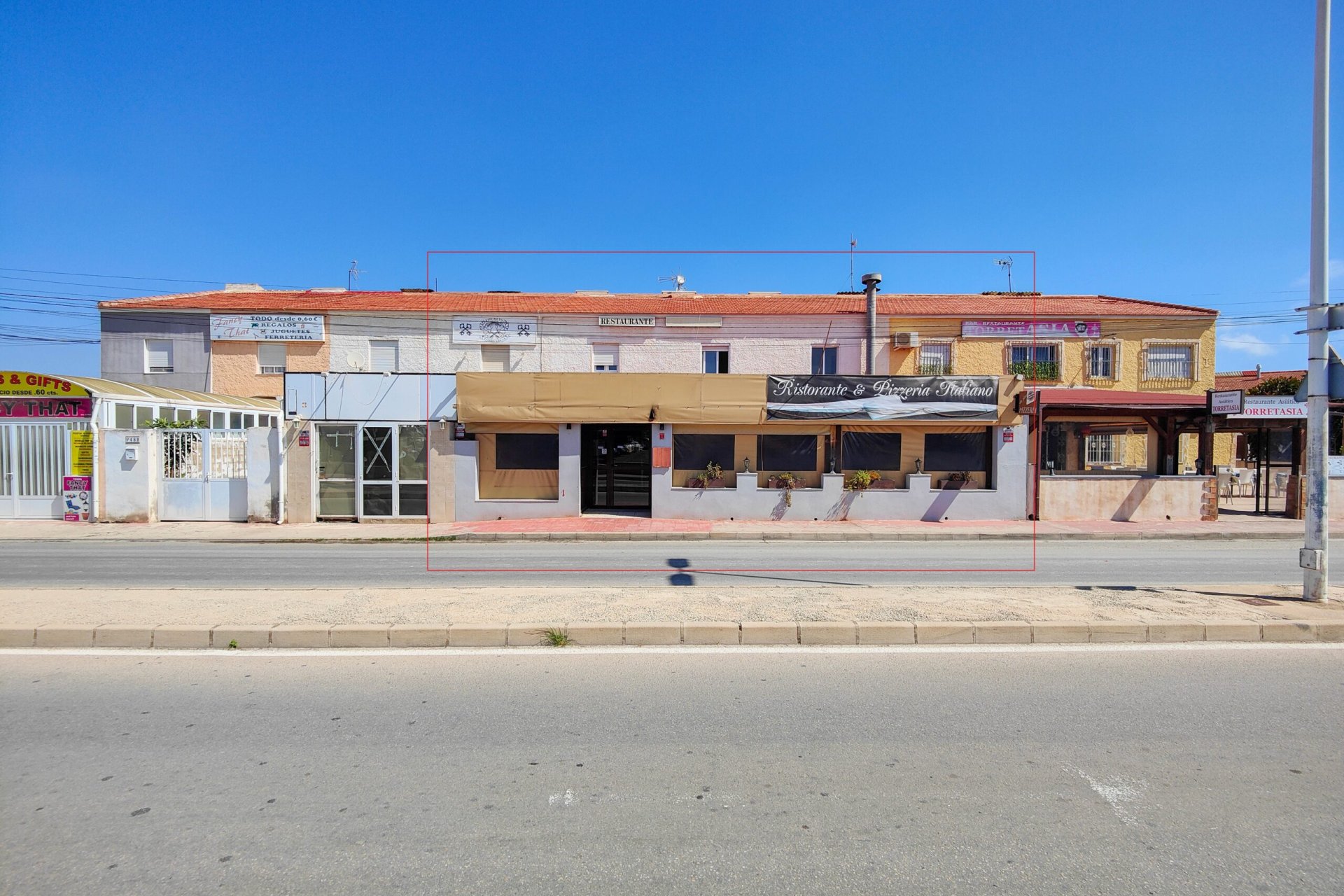 Reventa - Comercial - Torrevieja - La Siesta - El Salado - Torreta