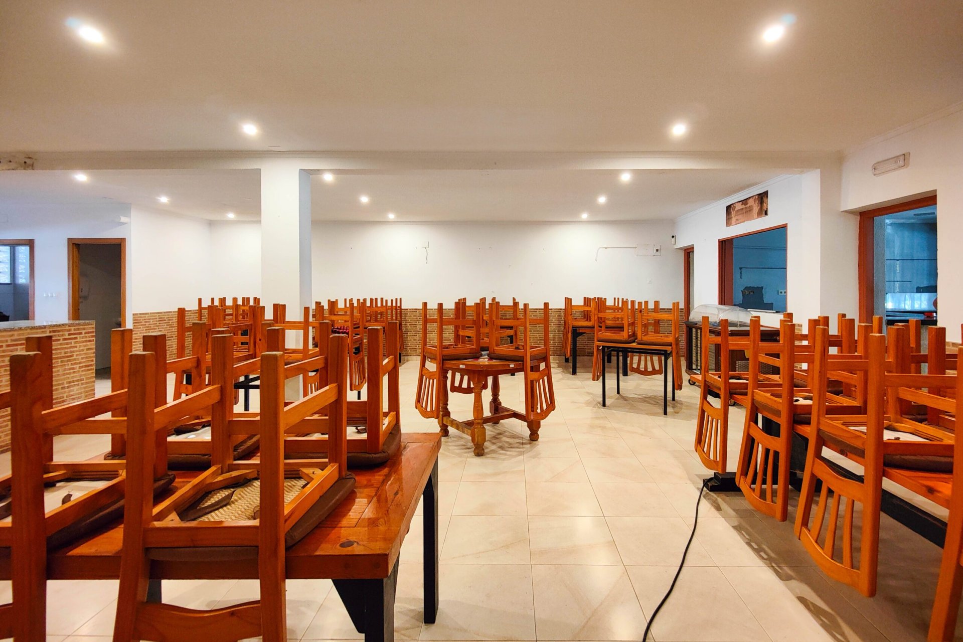 Reventa - Comercial - Torrevieja - La Siesta - El Salado - Torreta