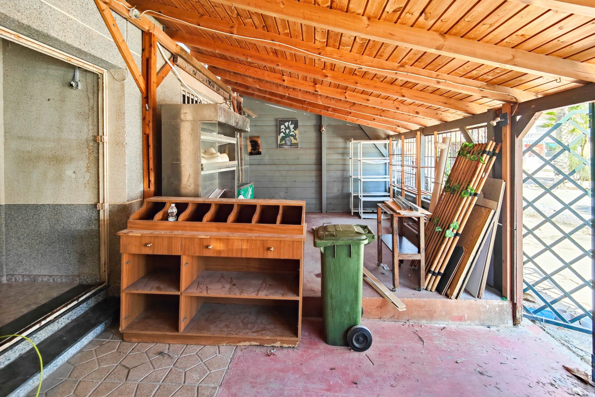 Reventa - Comercial - Torrevieja - La Siesta - El Salado - Torreta
