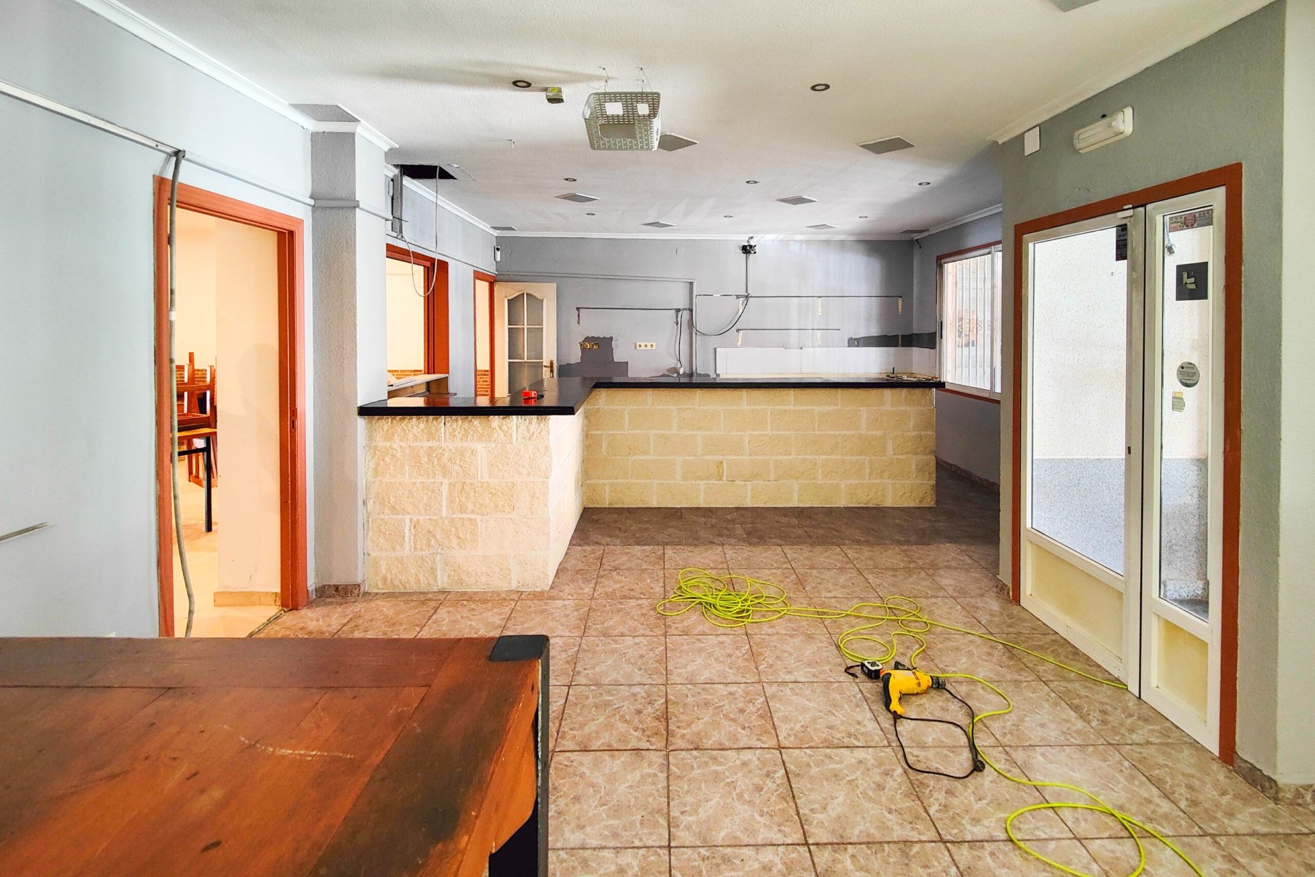 Reventa - Comercial - Torrevieja - La Siesta