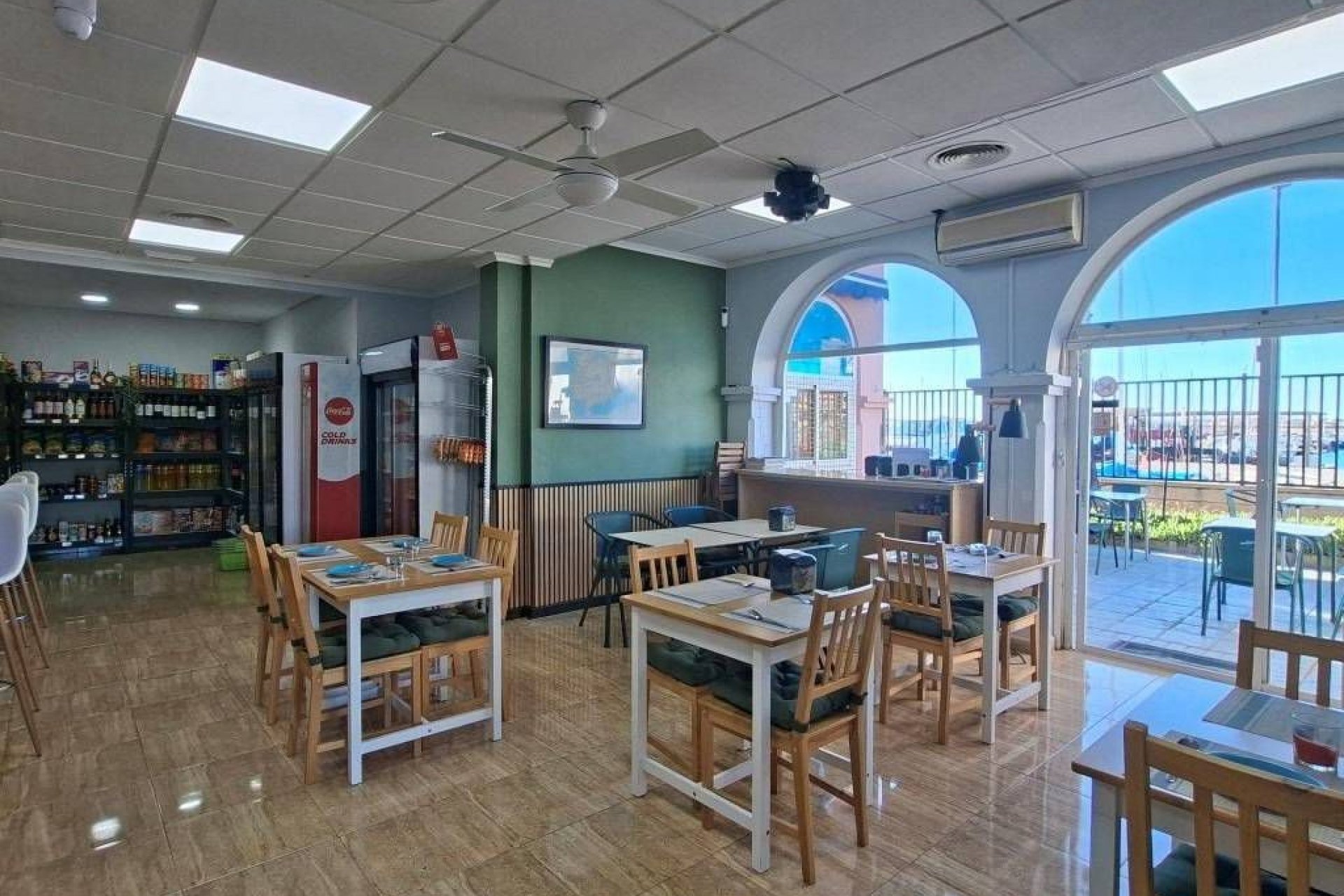 Reventa - Comercial - Torrevieja - Puerto