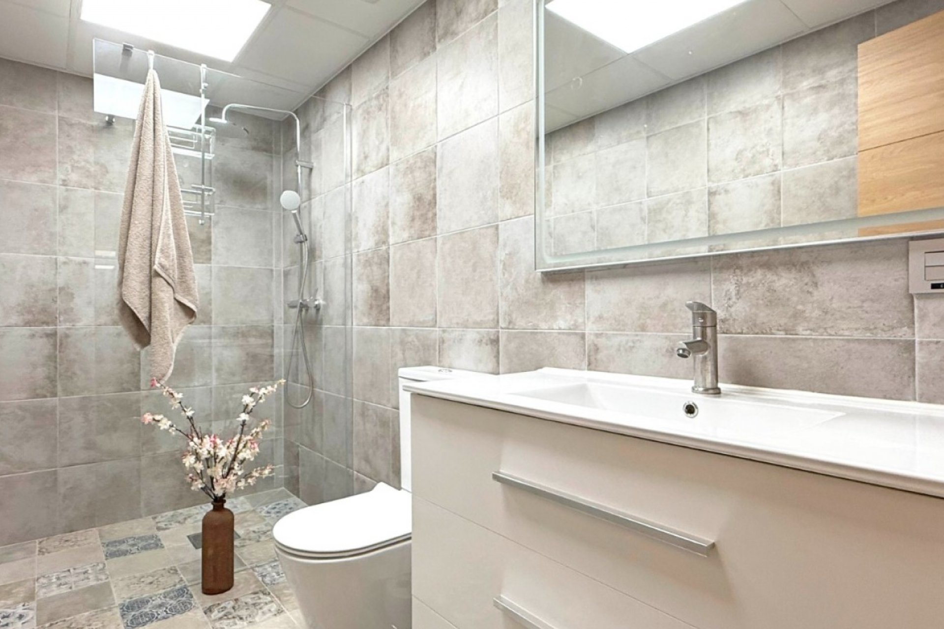 Reventa - Comercial - Torrevieja