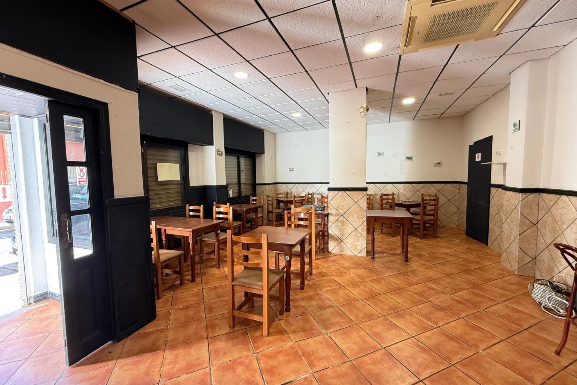 Reventa - Comercial - Torrevieja