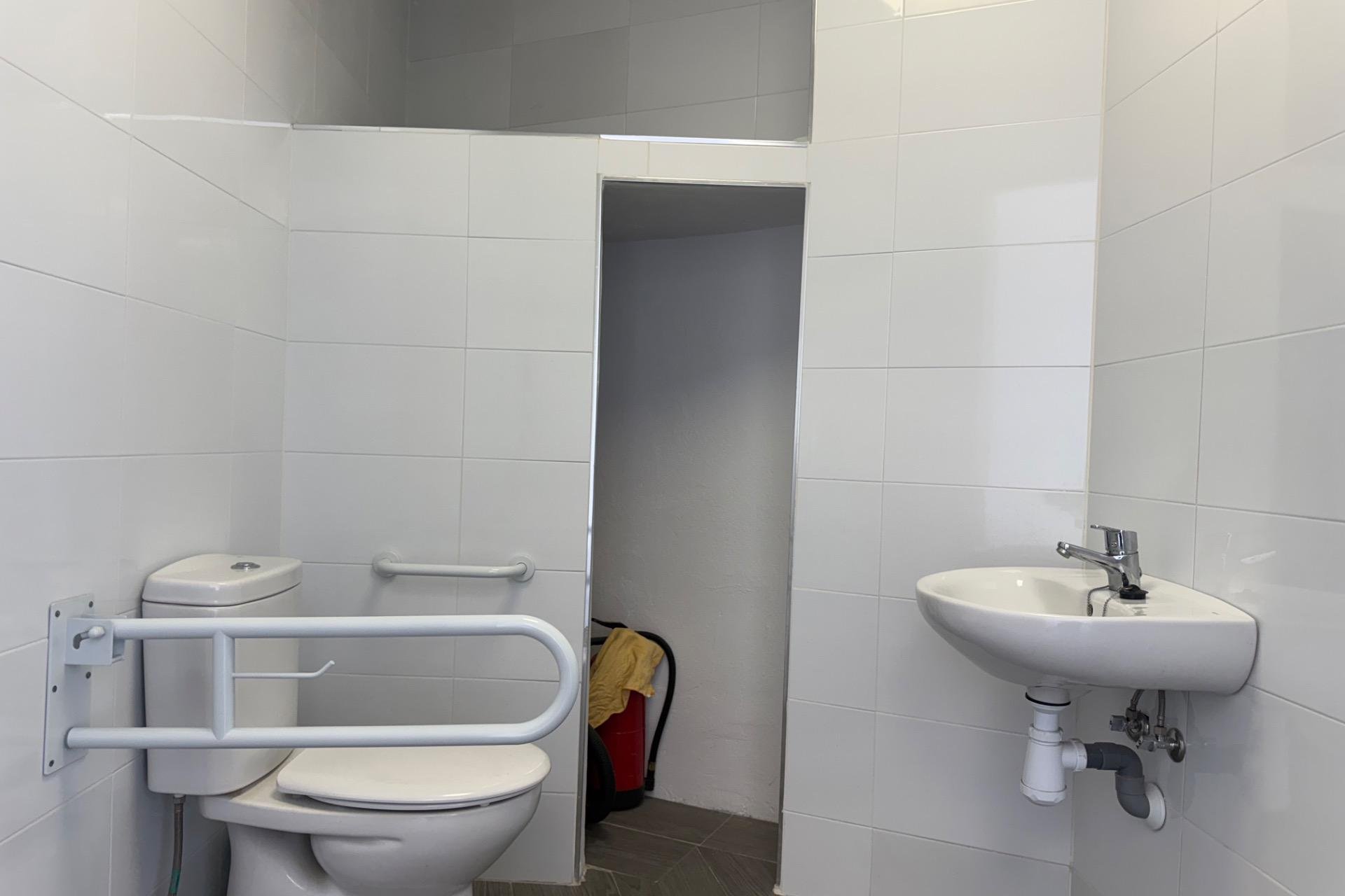 Reventa - Comercial - Torrevieja