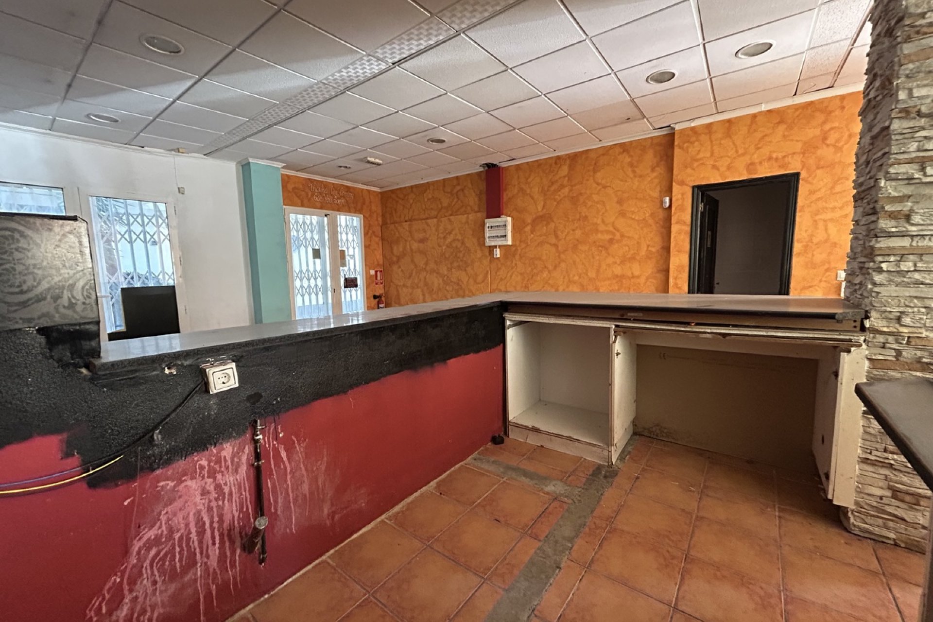 Reventa - Comercial - Villamartin - Villamartín