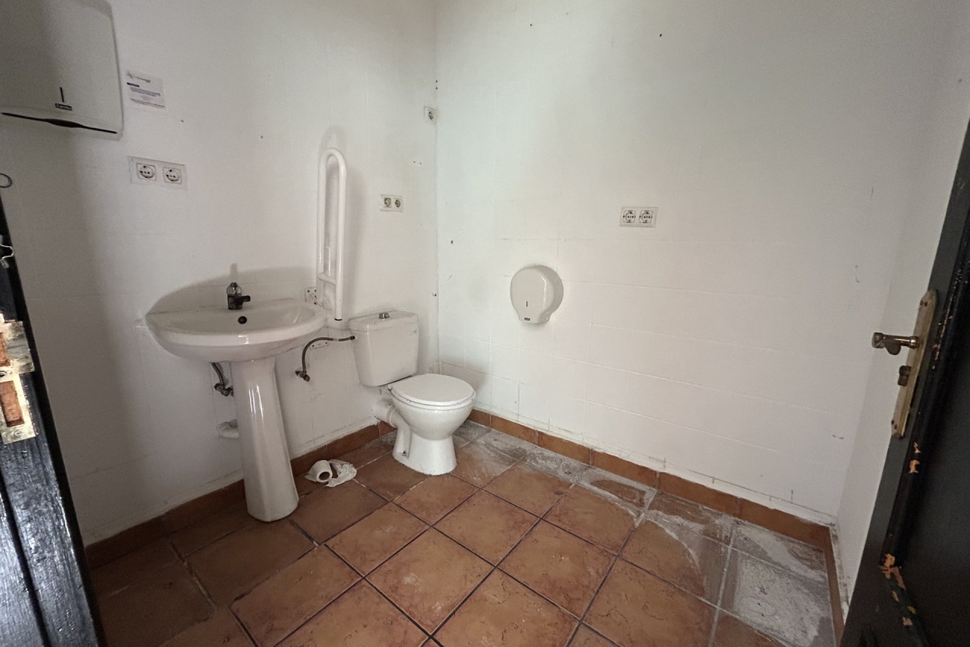 Reventa - Comercial - Villamartin - Villamartín