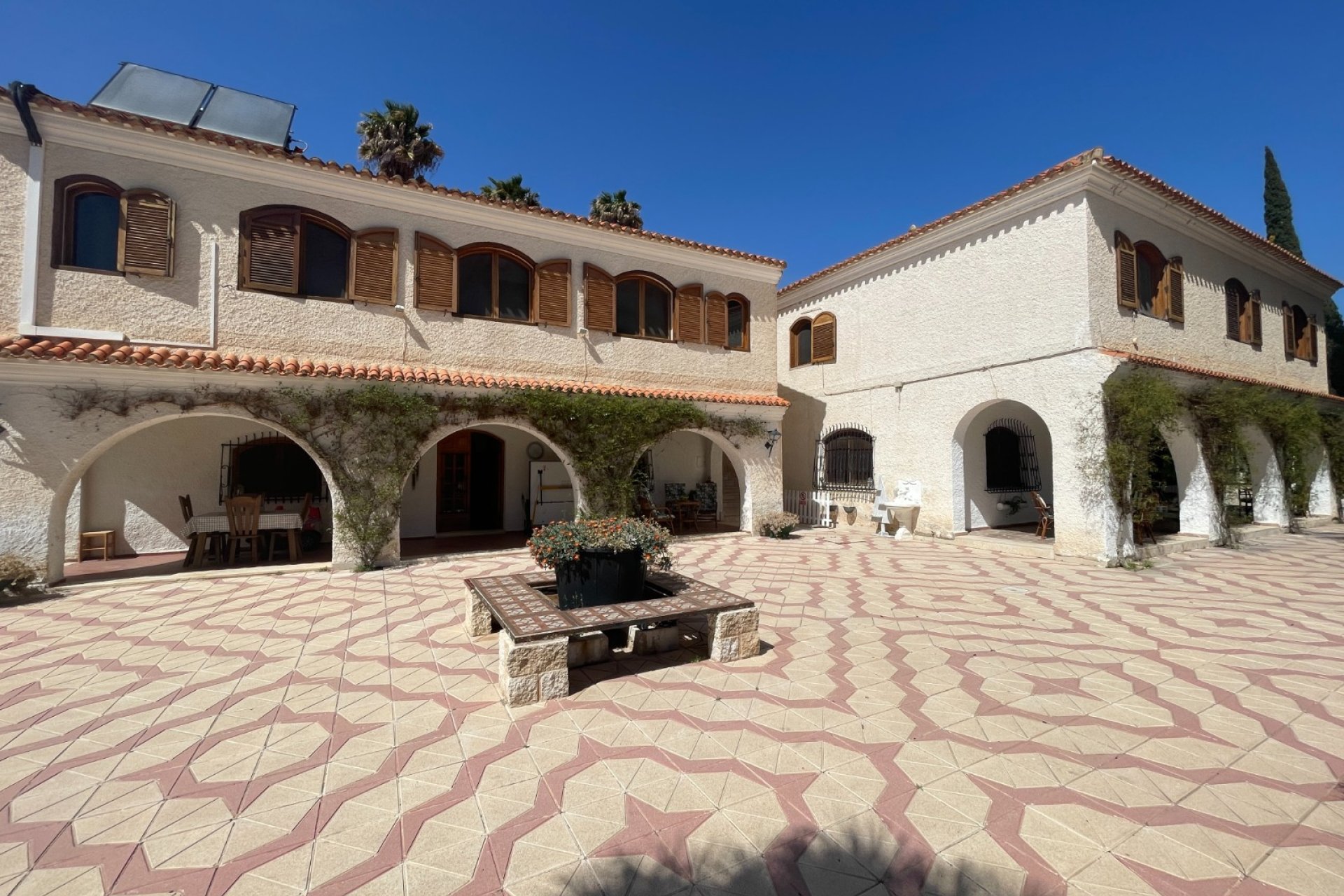 Reventa - Finca / Casa Rural - Elda