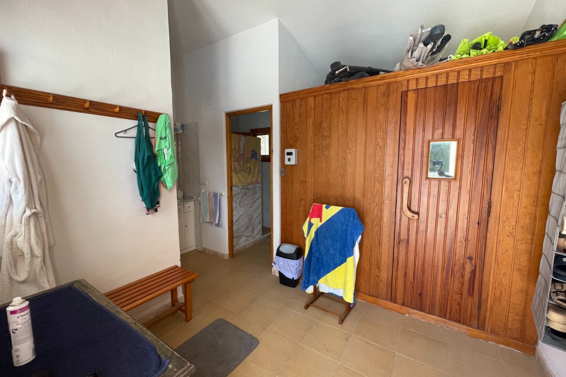 Reventa - Finca / Casa Rural - Elda