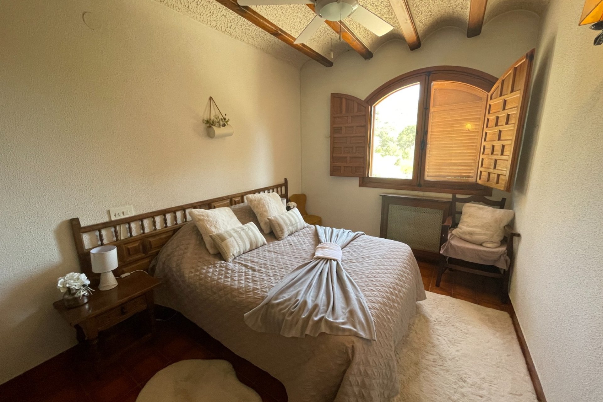 Reventa - Finca / Casa Rural - Elda