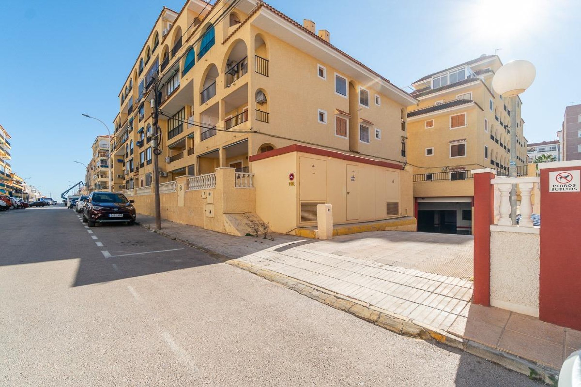 Reventa - Parking - Torrevieja - La Mata