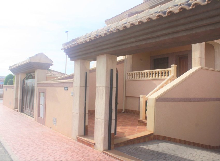 Reventa - Town House - Los Altos