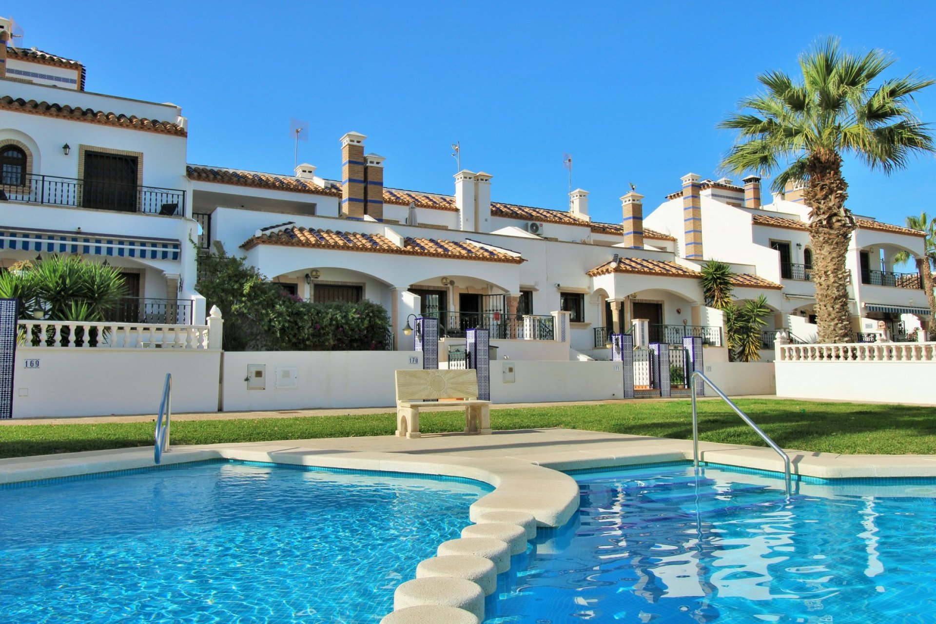 Reventa - Town House - Villamartin - PAU 8