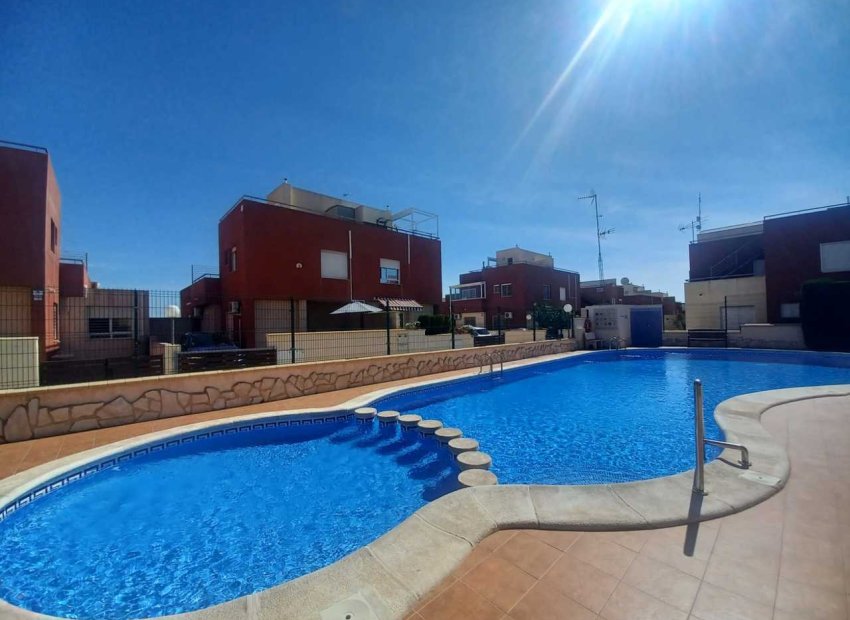 Reventa - Town House - Villamartin - Villamartín