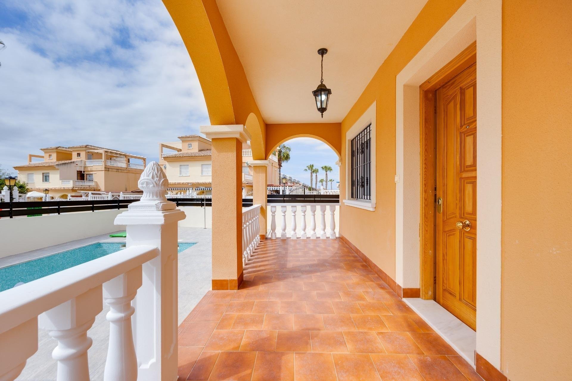 Reventa - Villa - Algorfa - Costa blanca sur