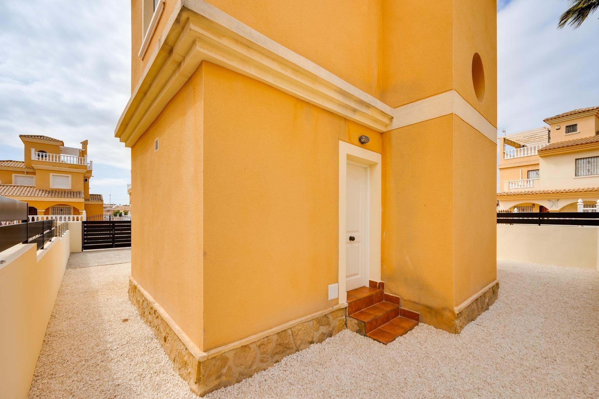Reventa - Villa - Algorfa - Costa blanca sur