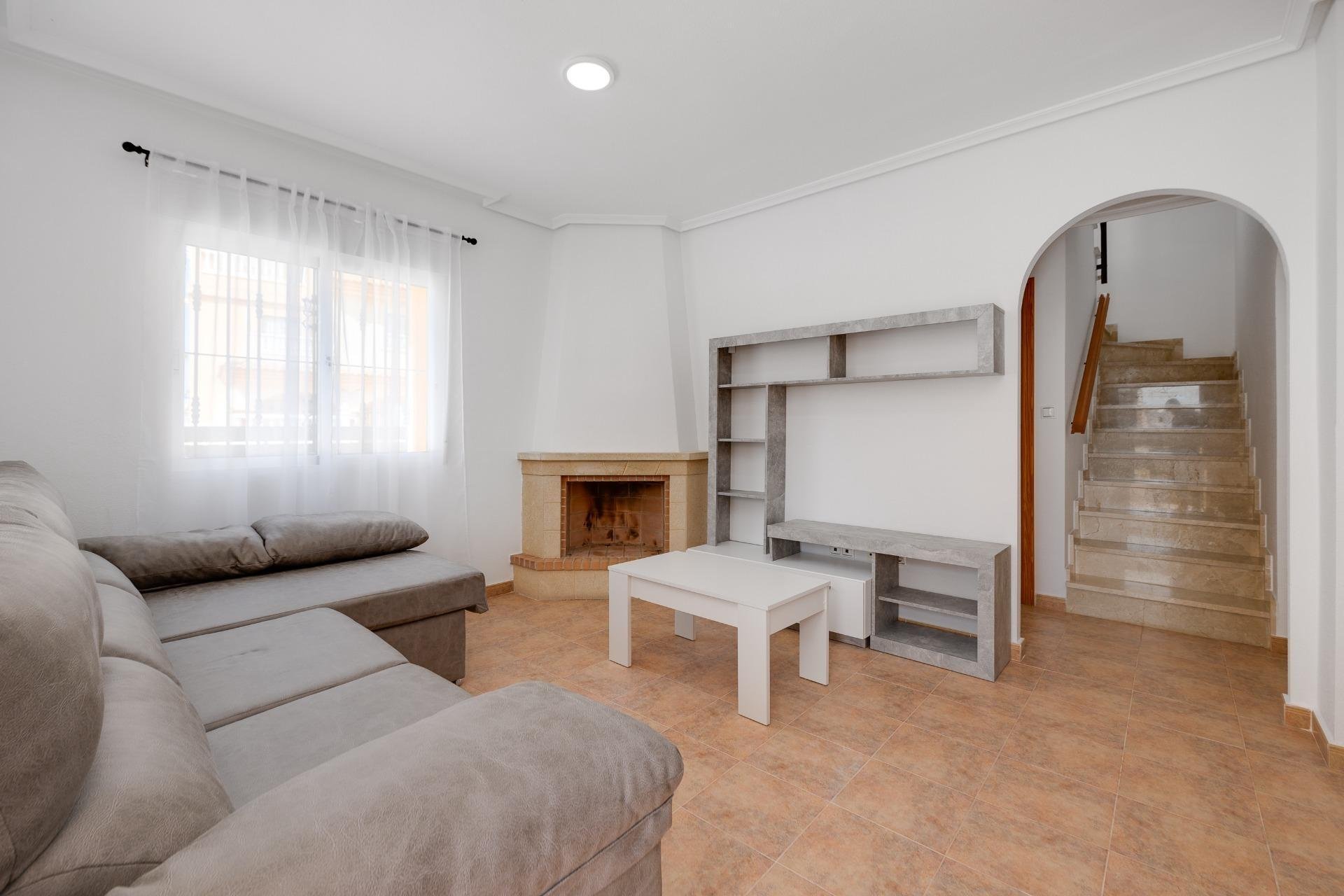 Reventa - Villa - Algorfa - Costa blanca sur