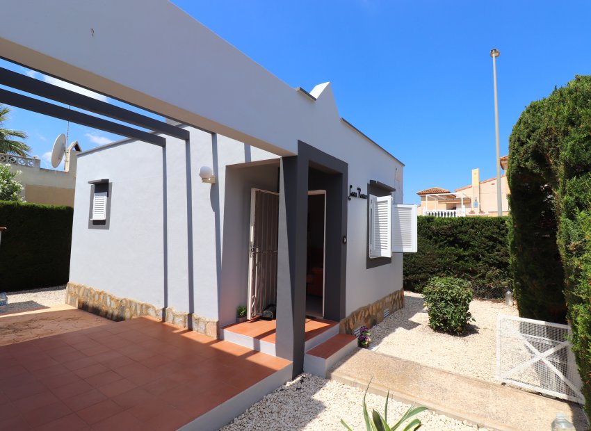 Reventa - Villa - Algorfa - Montebello