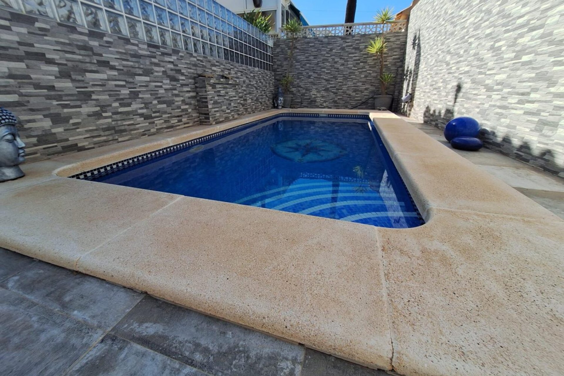 Reventa - Villa - Blue Lagoon