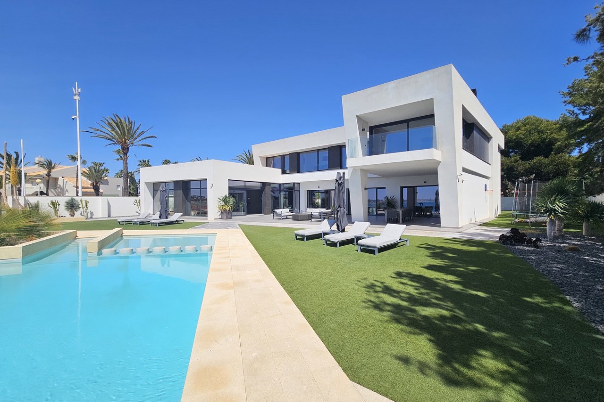 Reventa - Villa - Cabo Roig