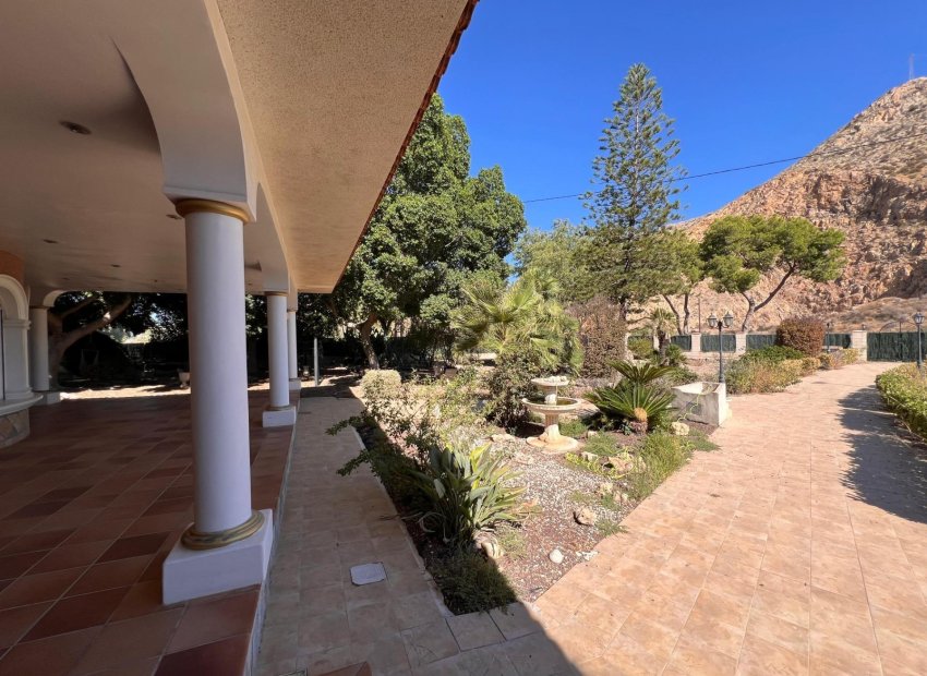 Reventa - Villa - Callosa de Segura - Comunidad valenciana
