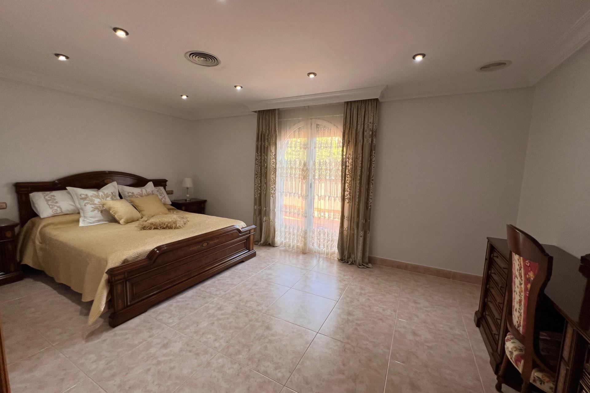 Reventa - Villa - Callosa de Segura - Comunidad valenciana