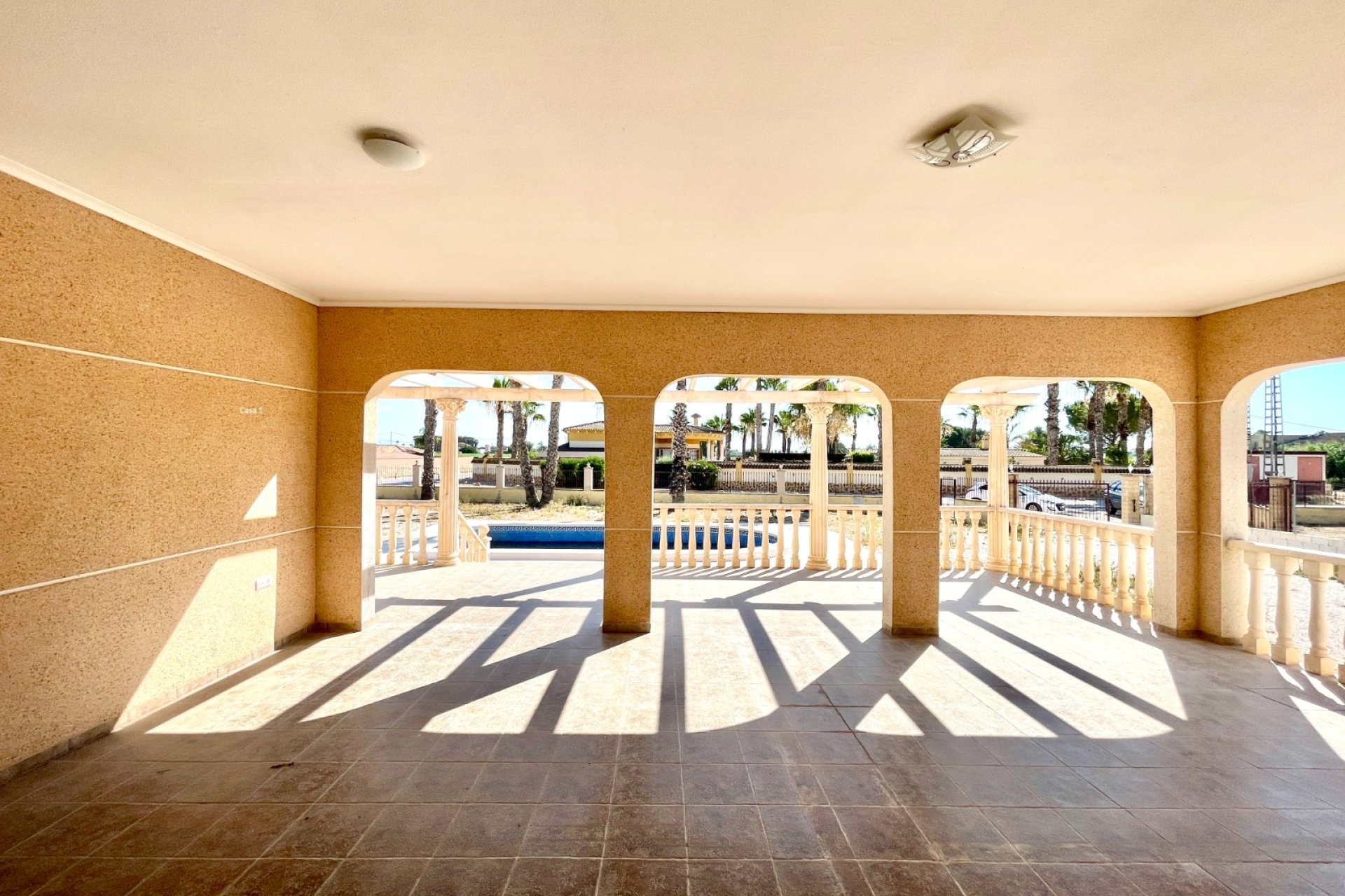 Reventa - Villa - Catral